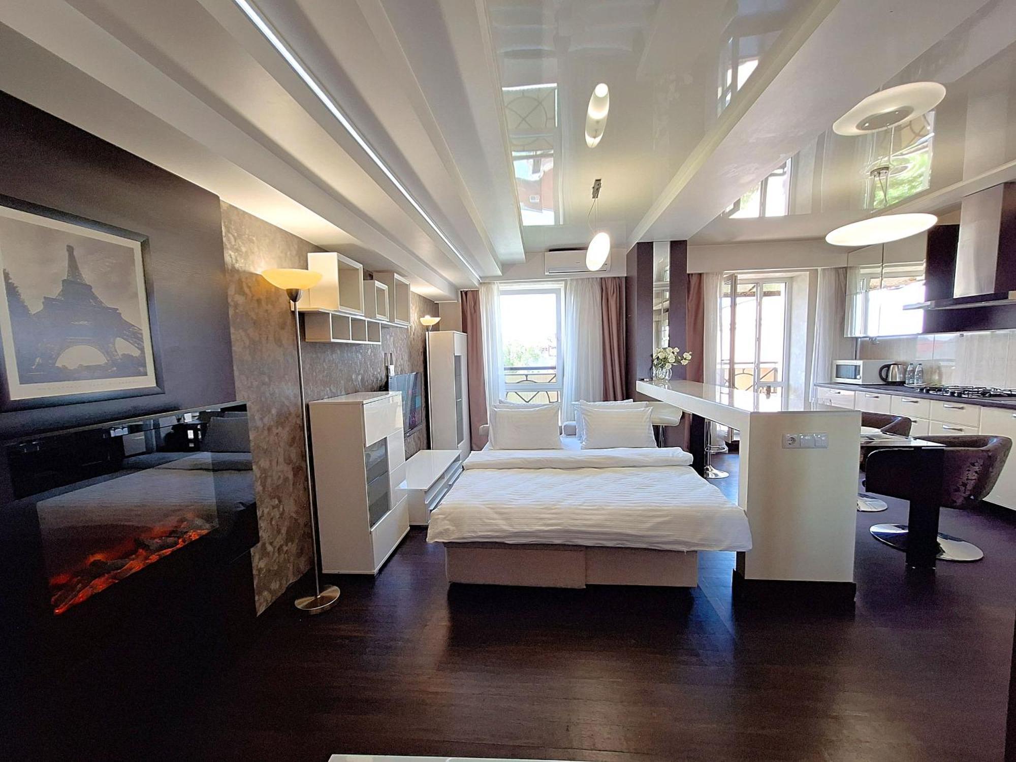 Найбільше Ліжко У Полтаві Мережа Alex Apartments Цілодобово Безконтактне Заселення Poltava Dış mekan fotoğraf