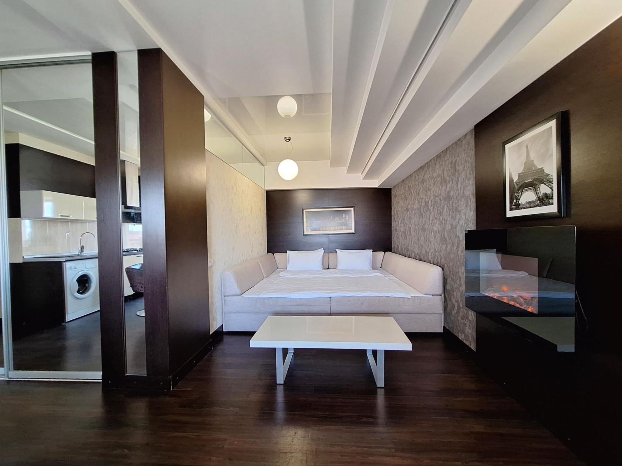 Найбільше Ліжко У Полтаві Мережа Alex Apartments Цілодобово Безконтактне Заселення Poltava Dış mekan fotoğraf