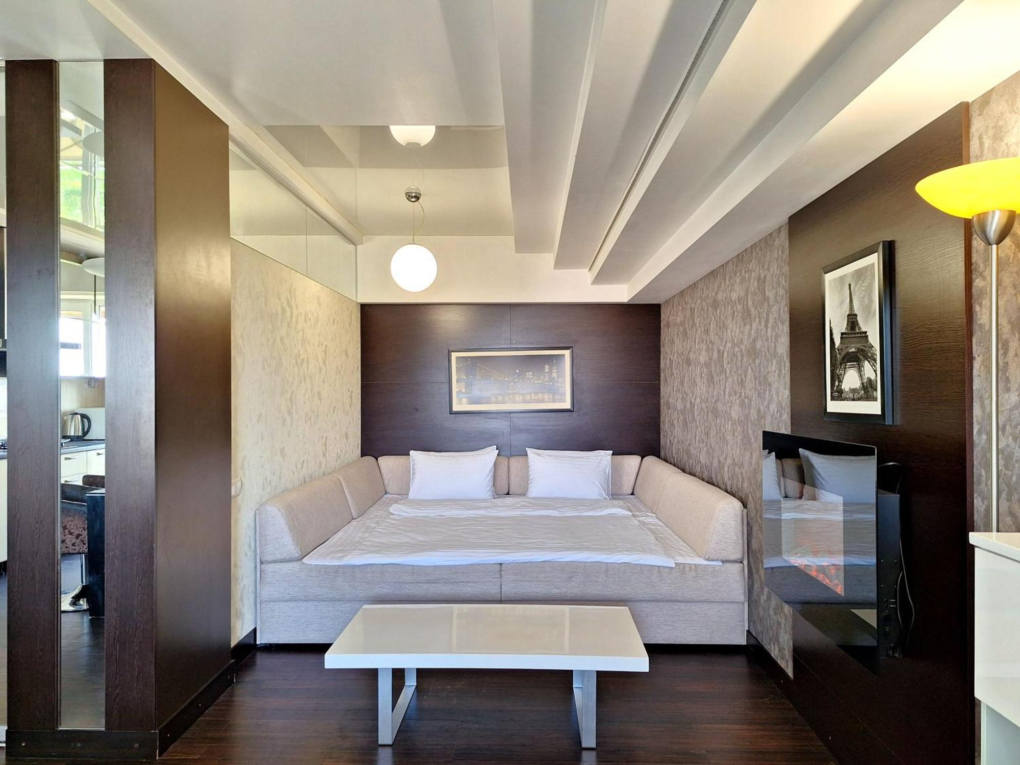 Найбільше Ліжко У Полтаві Мережа Alex Apartments Цілодобово Безконтактне Заселення Poltava Dış mekan fotoğraf