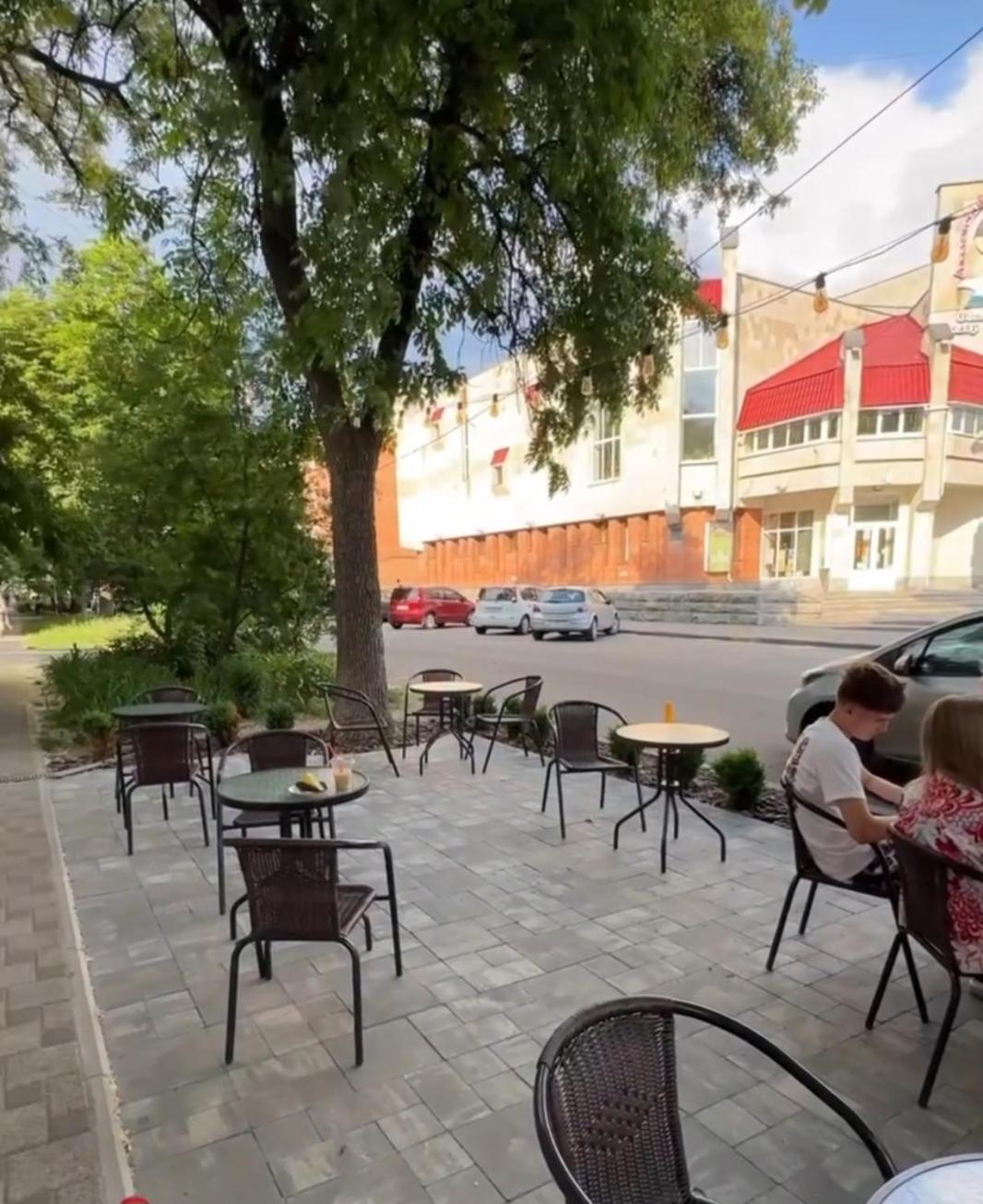 Найбільше Ліжко У Полтаві Мережа Alex Apartments Цілодобово Безконтактне Заселення Poltava Dış mekan fotoğraf